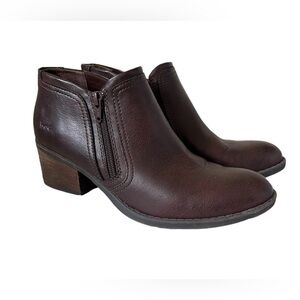 b.o.c. Born Colburn Brown Round Toe Ankle Booties - Size 8